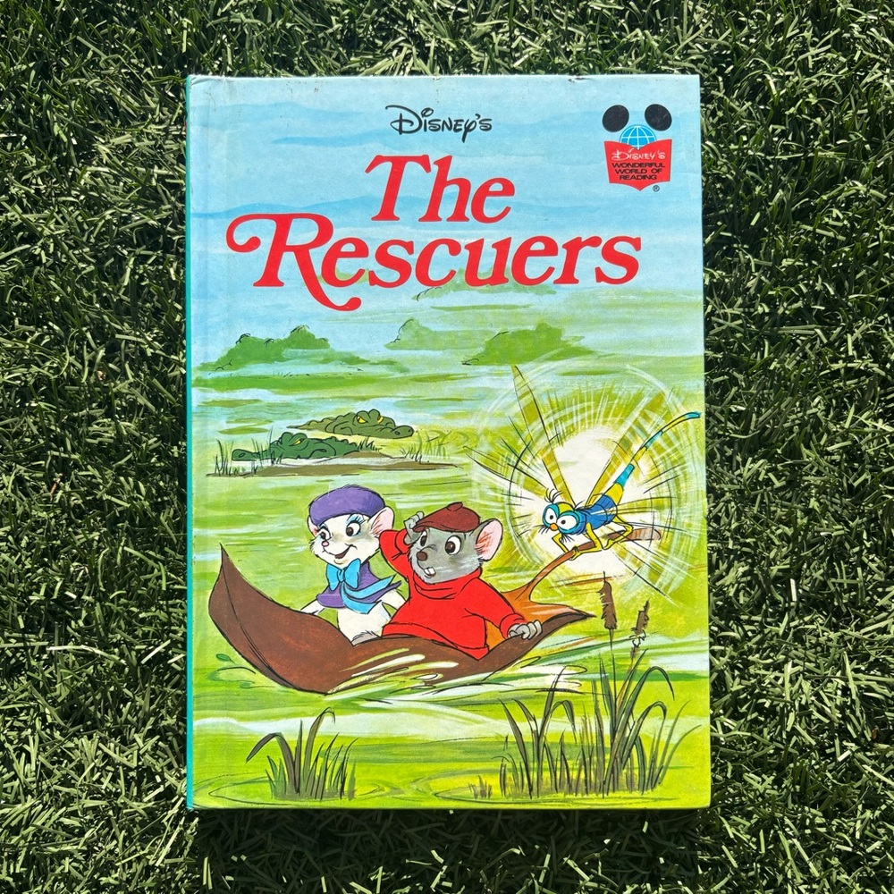 Vintage 1977 Disney’s The Rescuers Children’s Book